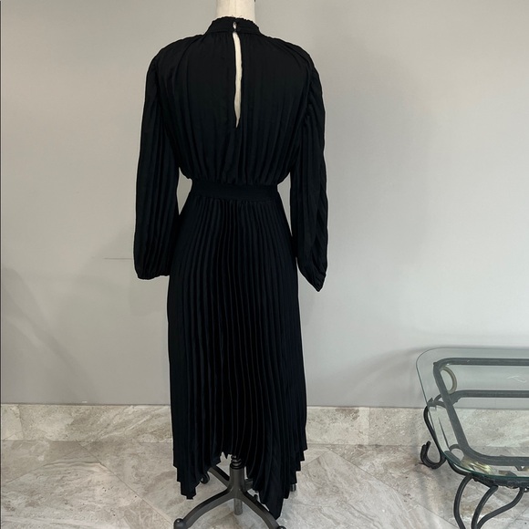 PETAL AND PUP Eloise Dress Elegant Black Pleated - Picture 10 of 12